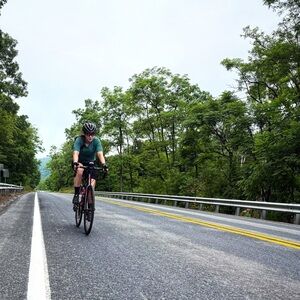 Meet your Posher, Julia